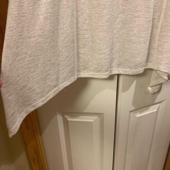 NWOT Plus size Bobeau cap sleeve top - lace detail - Picture 5 of 5